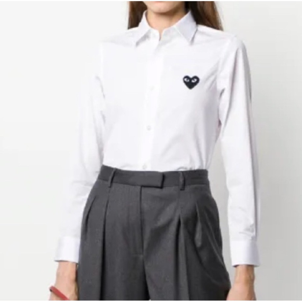 Comme des Garcons Play Womens White Button Down Shirt Black Heart AZ-B004 Size S